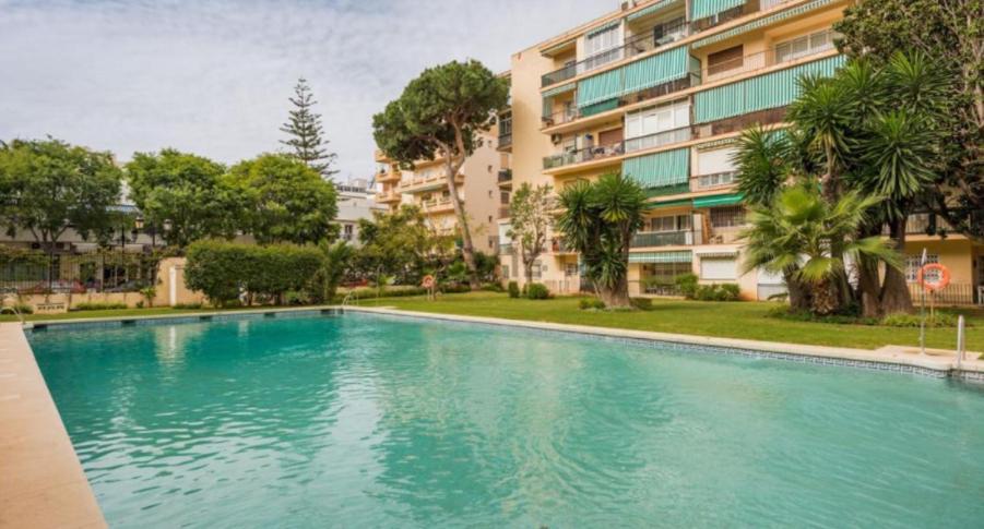 Stylish 3 Bedroom Penthouse In Marbella Centre With Large Pool Close To The Beach Dış mekan fotoğraf